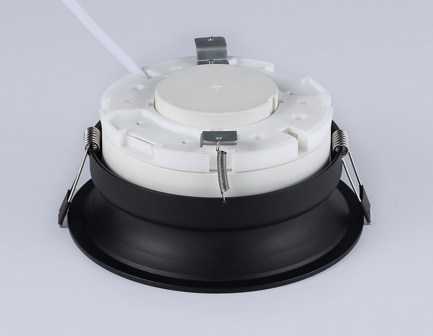 TU51811 BK черный GX70 max 20W D145*44