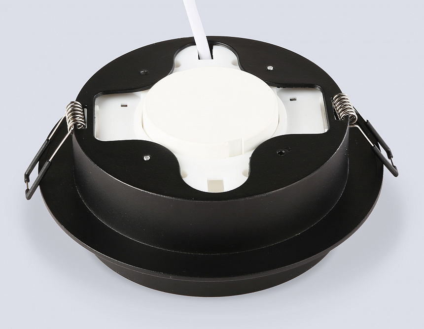 TU5210 BK черный IP20 GX70 D150*52