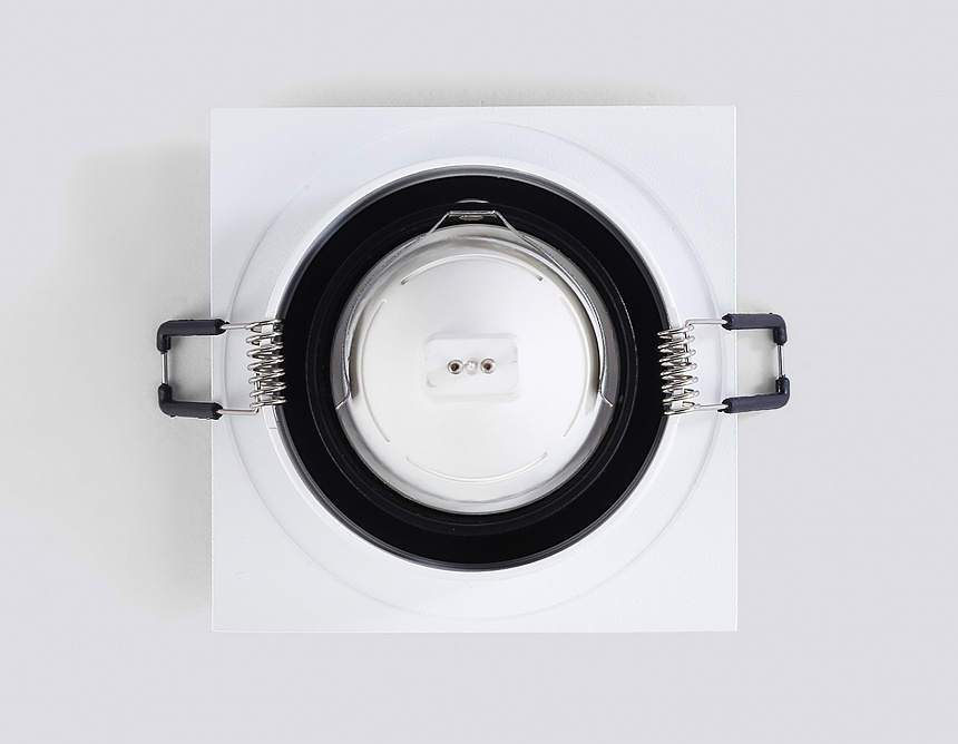 TN102727 WH/BK белый/черный GU5.3 92*92*23