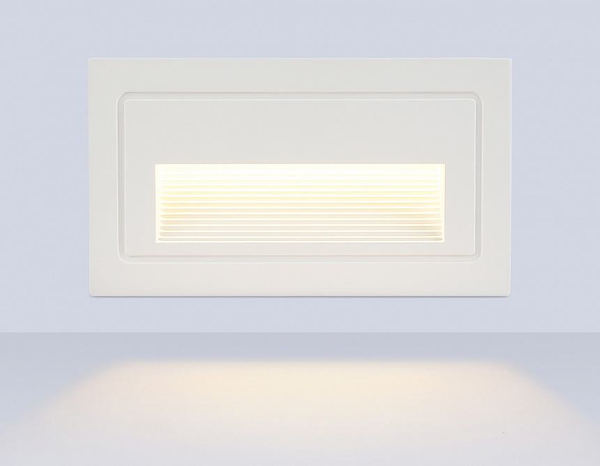 ST8222 WH белый IP65 LED 3000K 3W 102*58*52