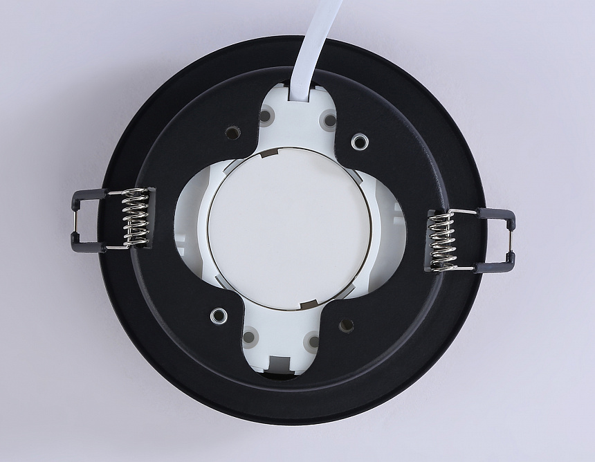 TN5228 BK/GD черный/золото GX53 max 12W D110*35 TN5228 BK/GD черный/золото GX53 max 12W D110*35