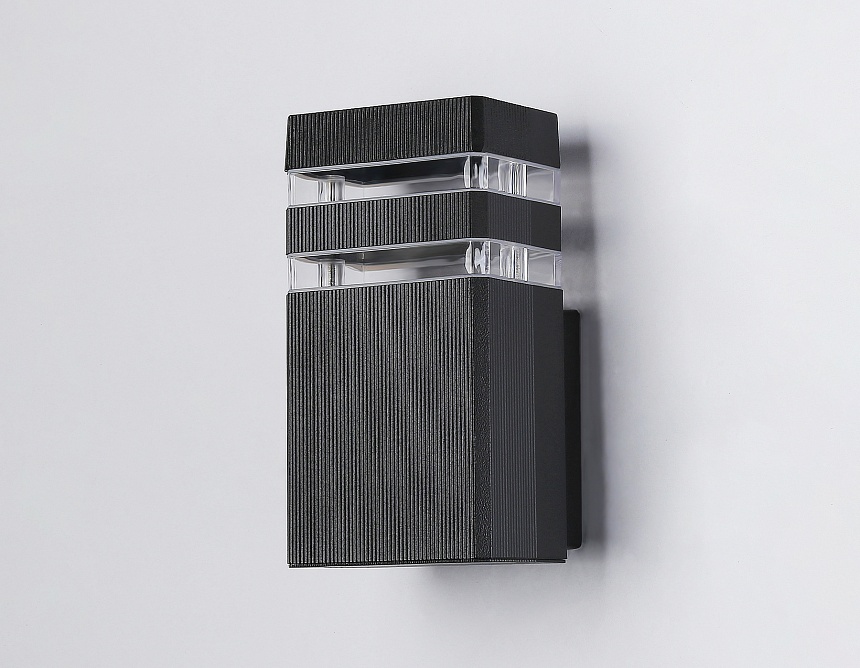 ST2572 BK/CL черный/прозрачный IP54 GU10 max 35W 205*110*65