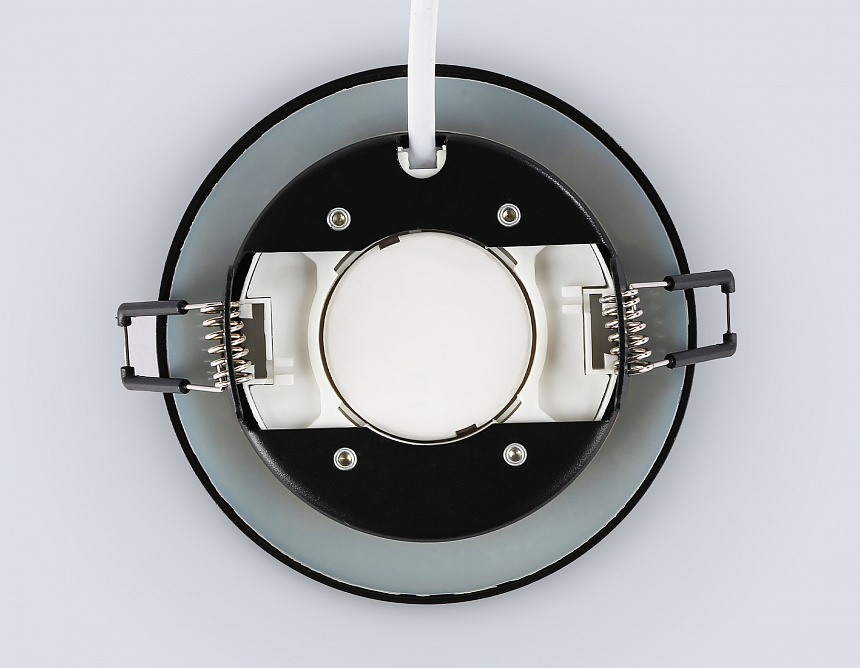 TN6735 BK черный IP44 GX53 D110*57