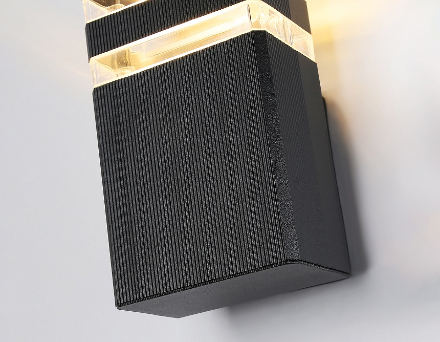 ST2572 BK/CL черный/прозрачный IP54 GU10 max 35W 205*110*65