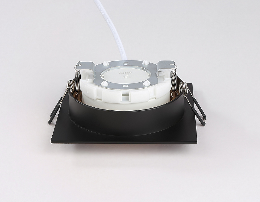 TN51918 BK/GD черный/золото GX53 max 12W 115*115*23