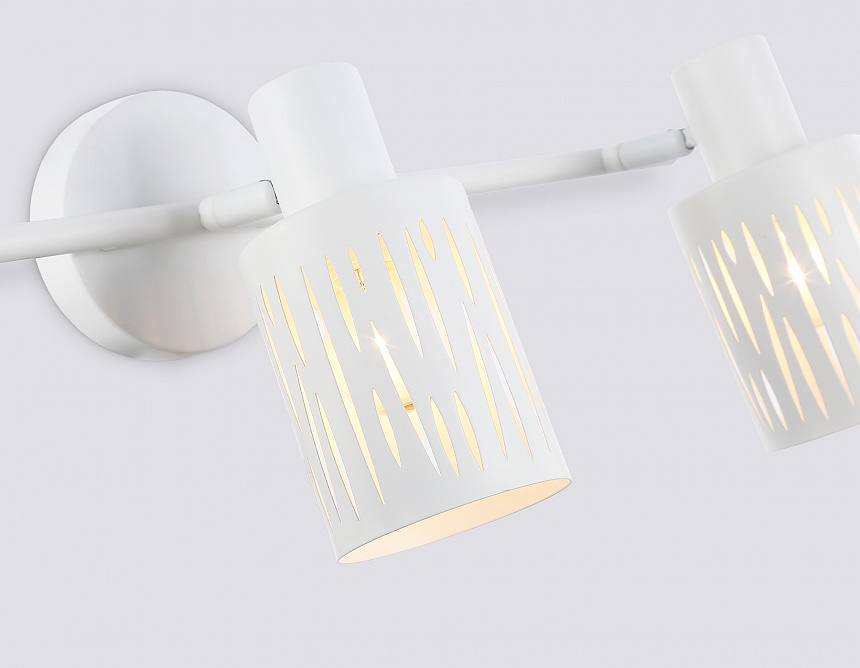 TR8665/3 WH белый E14/3 max 60W 560*100*190