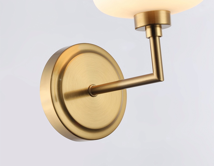 LH53021 BS/FR латунь/белый матовый G9 max 40W 195*120*230